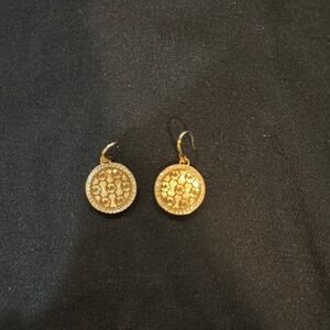 Michael Kors Elegant Gold Earrings
